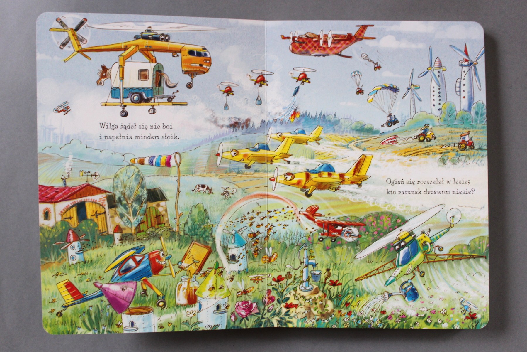 Такие разные самолёты. Самолёт что делает для детей. Мулле мек в мастерской книга. Книга делаем самолеты. Что делают самолёты?.